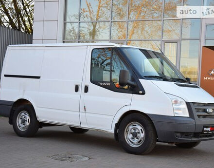 Ford Transit 2013 года