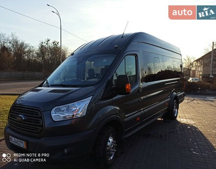 Ford Transit 2017 года