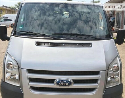 Ford Transit 2010 року