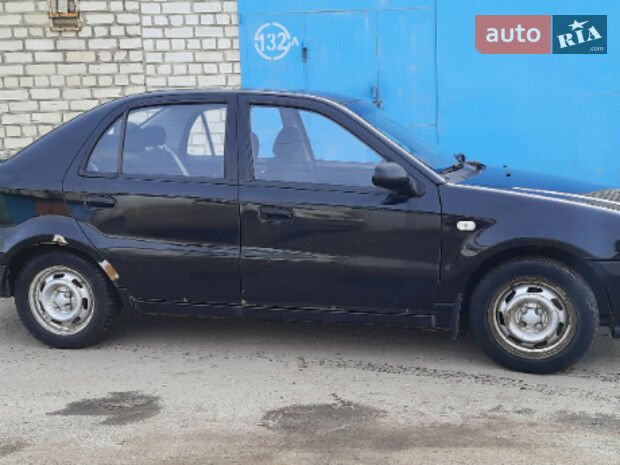 Джили ЦК 2012 року Geely CK 2012 року
