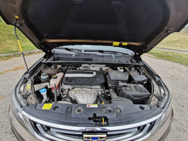 Geely Emgrand X7 2019 года