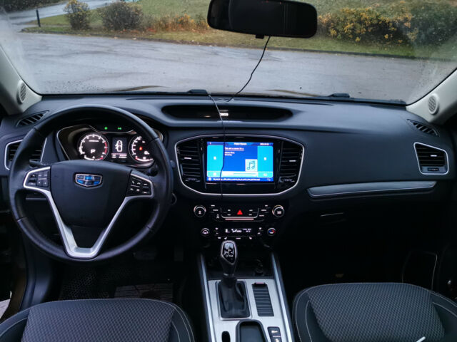 Geely Emgrand X7 2019 года