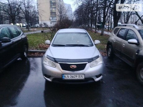 Geely Emgrand 2012 года