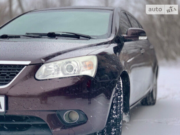 Джили Эмгранд 2014 года Geely Emgrand 2014 года