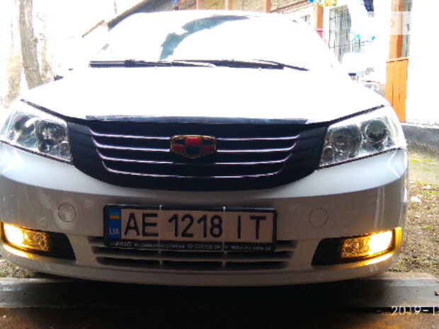 Geely Emgrand 2012 года