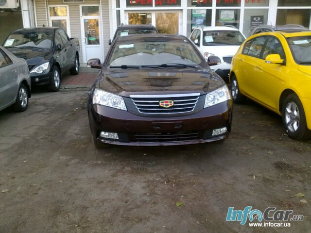 Geely Emgrand 2011 року