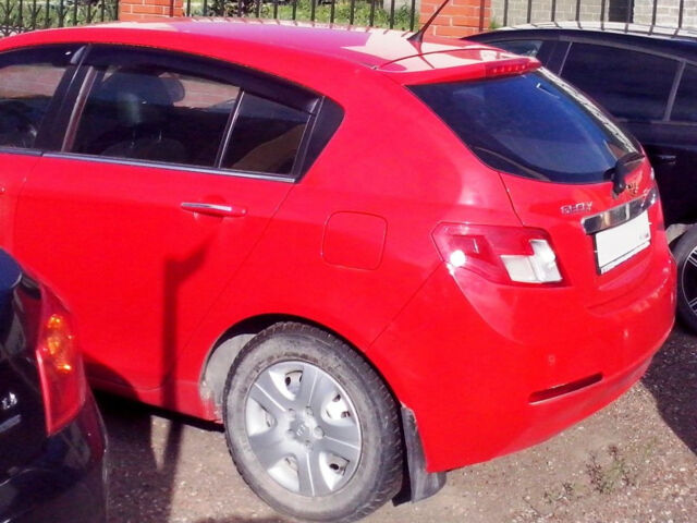 Джили Эмгранд 2013 года Geely Emgrand 2013 года