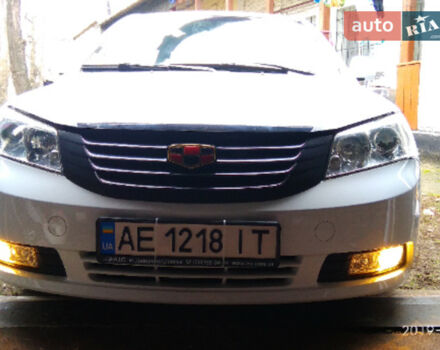 Geely Emgrand 2012 года