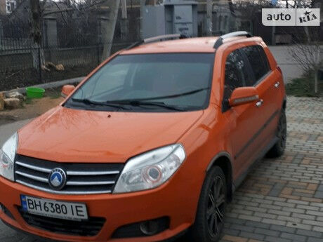 Джили МК Кросс 2014 року Geely MK Cross 2014 року