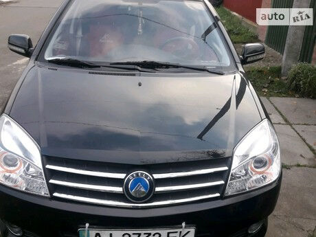 Джили МК Кросс 2014 року Geely MK Cross 2014 року