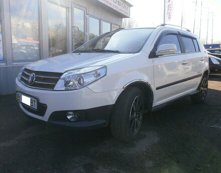 Geely MK Cross 2013 года