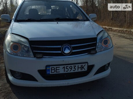 Джили МК-2 2012 року Geely MK-2 2012 року