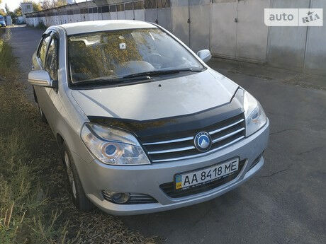 Джили МК 2012 года Geely MK 2012 года