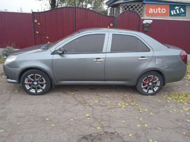 Geely MK 2011 года