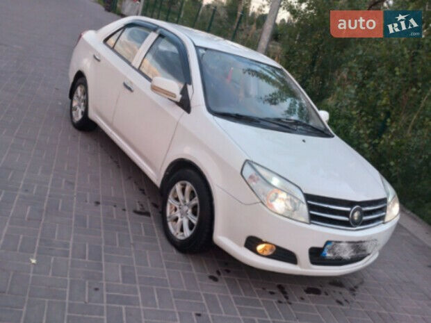 Geely MK 2013 года