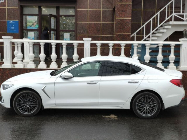 Genesis G70 2019 року