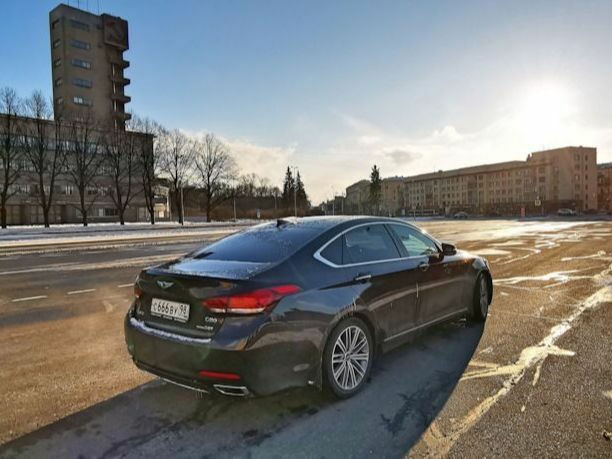 Genesis G80 2017 года