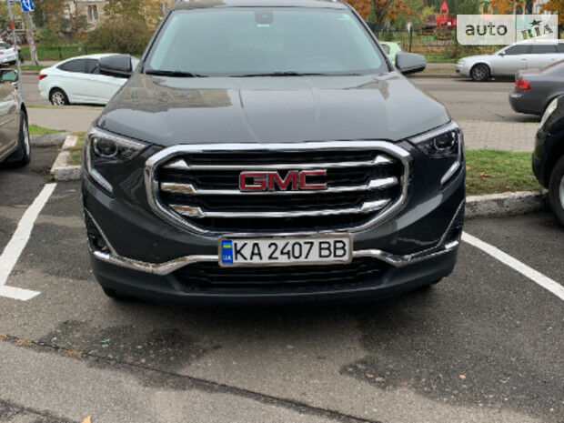 GMC Terrain 2018 года