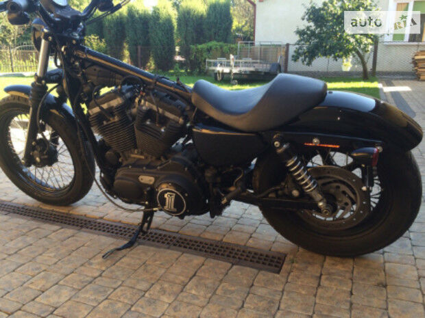 Harley-Davidson Dyna Fat Bob 2011 року