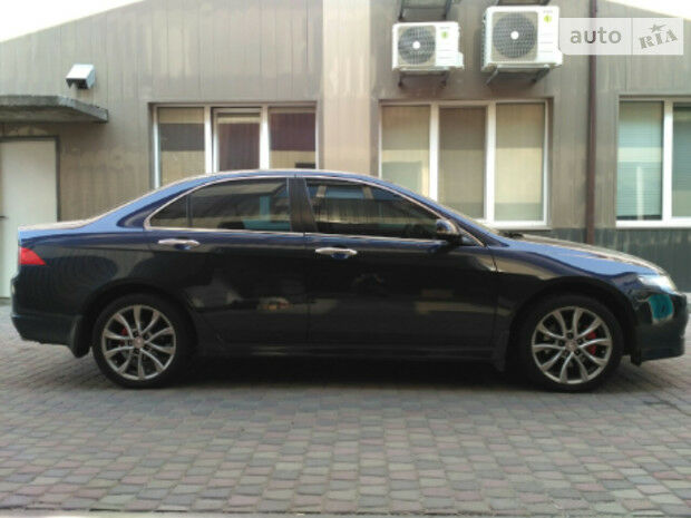 Honda Accord 2006 года