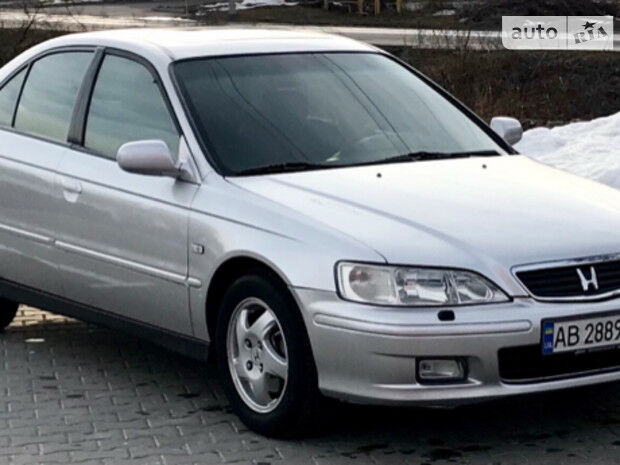 Honda Accord 1999 года