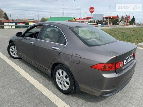 Хонда Аккорд 2007 року Honda Accord 2007 року