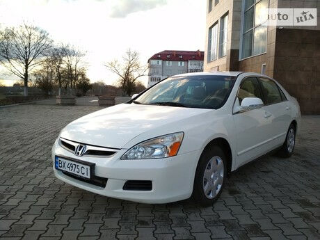 Honda Accord 2006 года