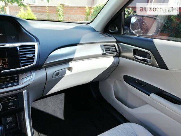 Honda Accord 2014 року