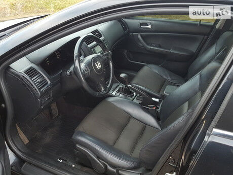 Хонда Аккорд 2006 года Honda Accord 2006 года