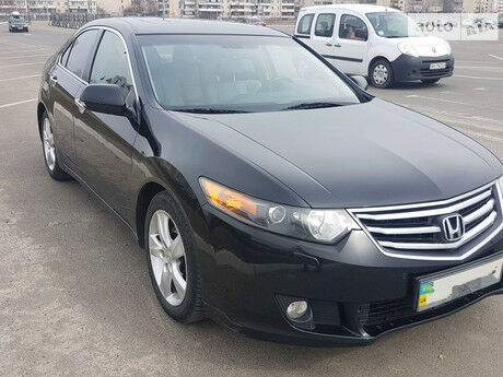 Хонда Аккорд 2010 года Honda Accord 2010 года
