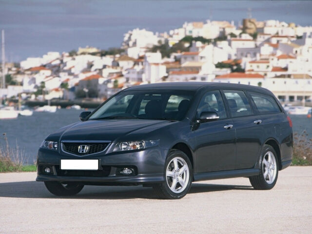 Хонда Аккорд 2004 года Honda Accord 2004 года