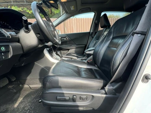 Honda Accord 2016 года