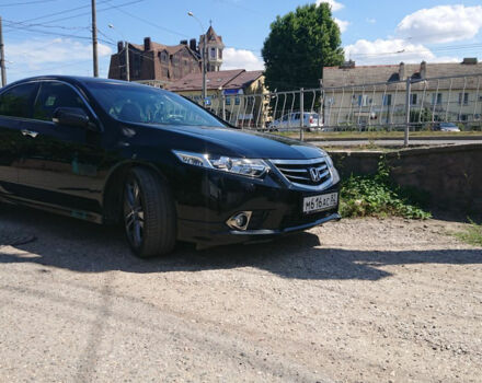 Honda Accord 2011 року