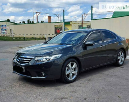 Honda Accord 2011 року