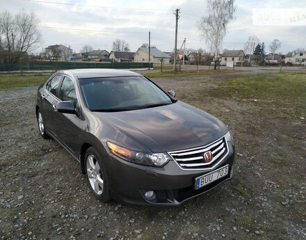 Honda Accord 2009 года