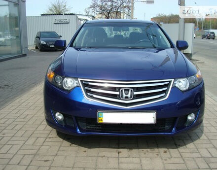 Honda Accord 2009 года