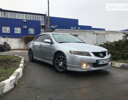 Honda Accord 2005 года