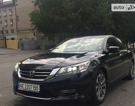 Honda Accord 2013 года