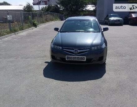 Honda Accord 2006 року