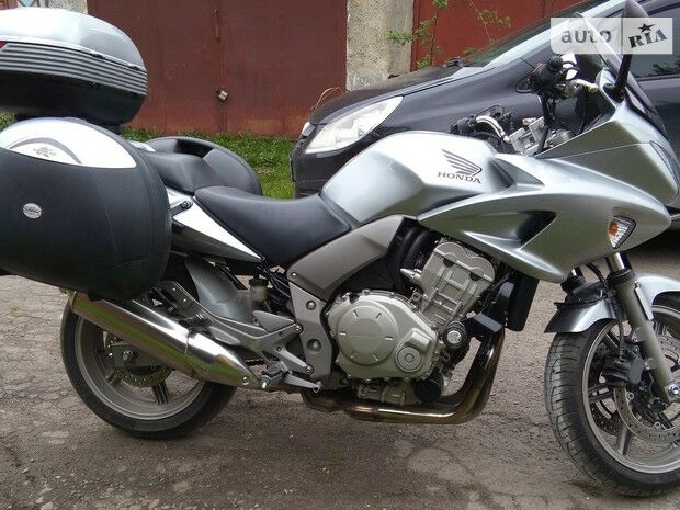 Honda CBF 2006 года