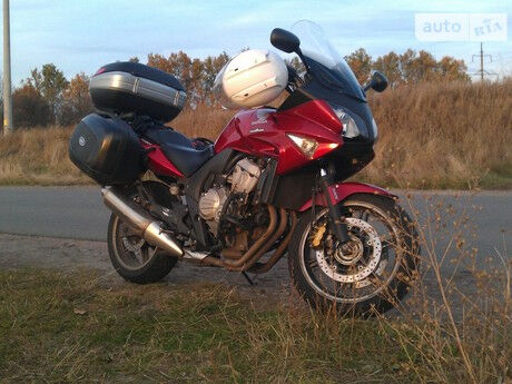 Honda CBF 2008 року