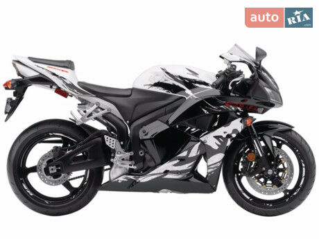 Хонда ЦБР 2005 года Honda CBR 2005 года