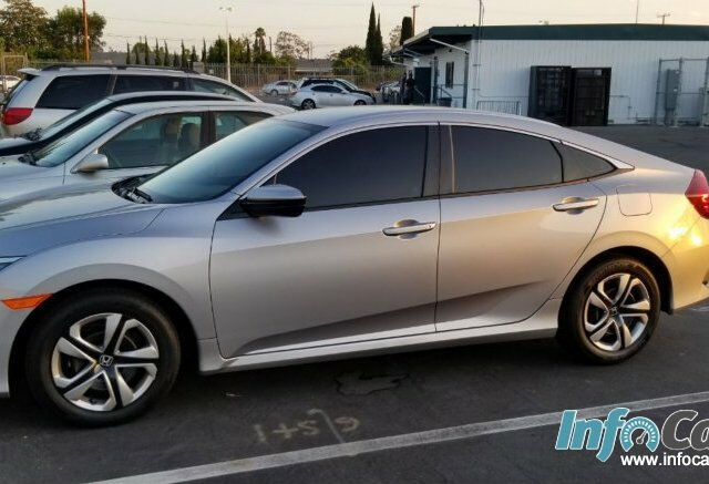 Honda Civic 2018 року