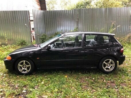 Хонда Цивик 1994 року Honda Civic 1994 року