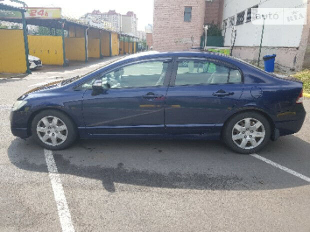 Honda Civic 2008 года