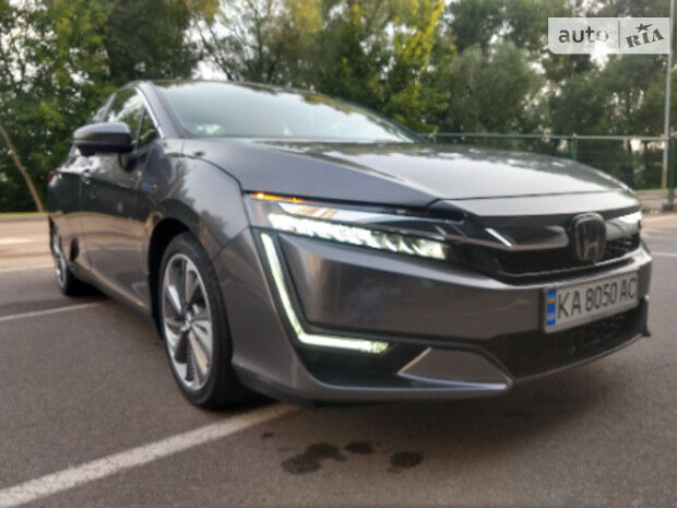 Honda Clarity 2017 года