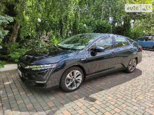 Honda Clarity 2018 року