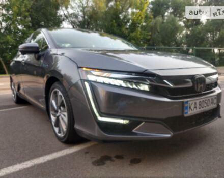 Honda Clarity 2017 року