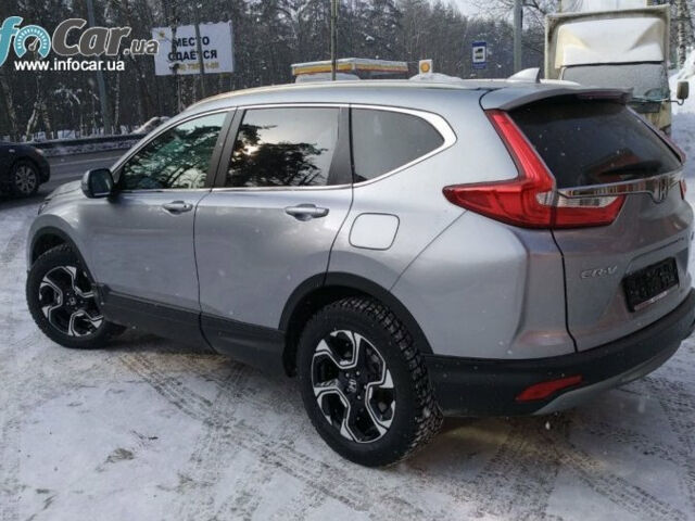 Honda CR-V 2018 года