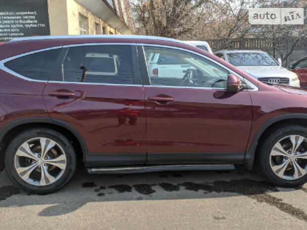 Honda CR-V 2013 года